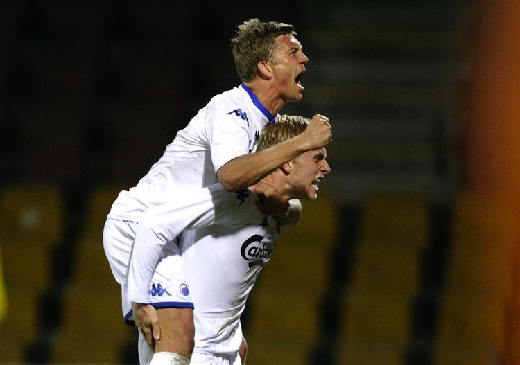 FCK´s Marcus Allbäck og Oscar Wendt jubler efter scoring til 2-1. 