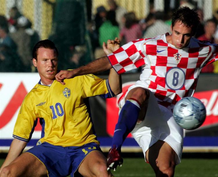 Filip Marcic (til højre) i aktion for det kroatiske U21-landshold mod Sverige i 2004. 