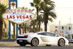 Den nye Lamborghini Gallardo er mere økonomisk end før. Alligevel har den mest appel til millionærer - derfor er det meget passende, at bilen blev præsenteret for pressen i Las Vegas. Foto: United Pictures 