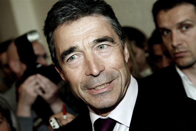 »Nja. Det er ikke udvisningsgrund«, siger statsministeren om Birthe Rønn Hornbechs kronik i Politiken. 