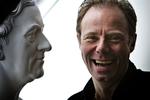 Balletmester Frank Andersen forlader efter i alt 15 år sin stilling på Det Kongelige Teater. Han er her fotograferet med en buste af sin forgænger August Bournonville. (arkivfoto) 