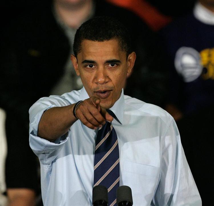 Barack Obama satser på, at kæde republikanernes præsidentkandidat, John McCain, sammen med de upopulære præsident George Bush. 