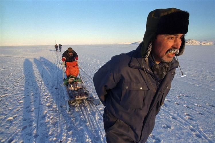 Grønland portrætteres alt for ofte på film i form af flotte billeder af landskaber. Det vil en ny grønlandsk film gøre op med. Arkivfoto. 