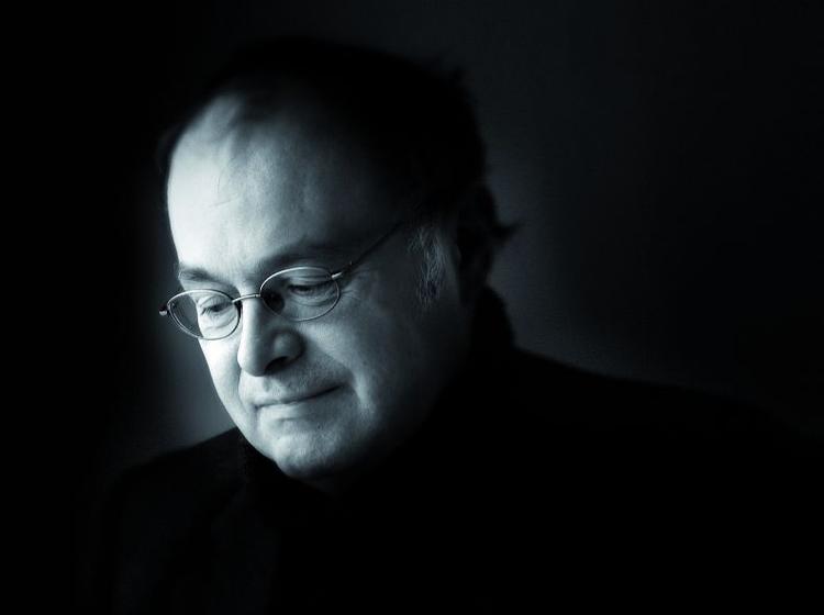 De mange ballader på Ole Matthiessens 'Portraits Poems &amp; Places' gør albummet noget monotont. 
