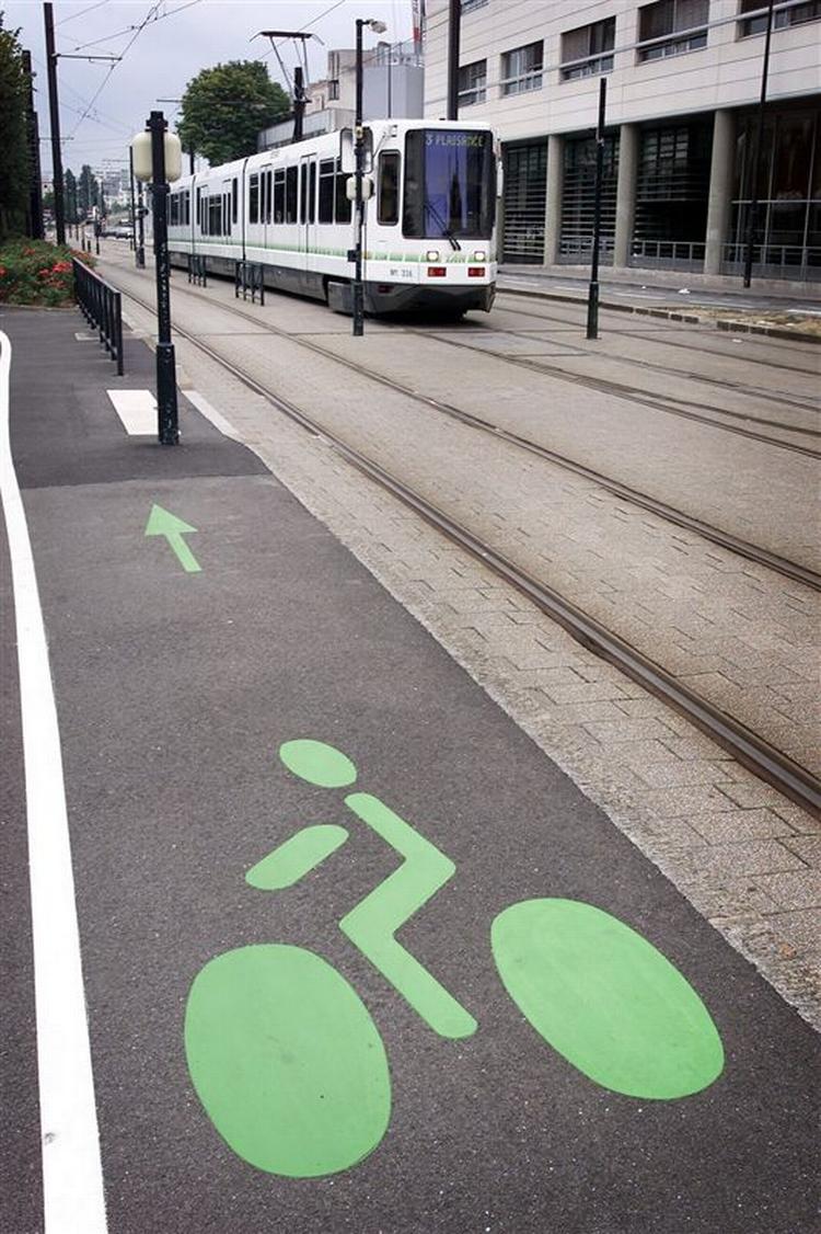 Sporvogn i den franske by Nantes. 