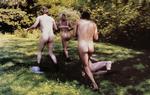Scenebillede fra Lars von Triers Dogmefilm 'Idioterne'. 