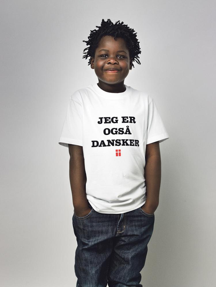 Marc Johannes Schmidt. otte år og født på Haiti. Kom til Danmark i 2003. 