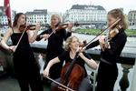 Flere danskere er med i Den Internationale Carl Nielsen Violinkonkurrence. Blandt andet (fra venstre) Anna Zelianodjevo og Kirstine Futtrup her på et arkivfoto sammen med kaja Aadne og Magda Stevensson. 