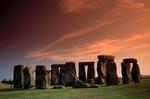 Teorierne om Stonehenge har varieret fra landingssted for ufoer til et helligt sted med magisk helbredende kræfter. 