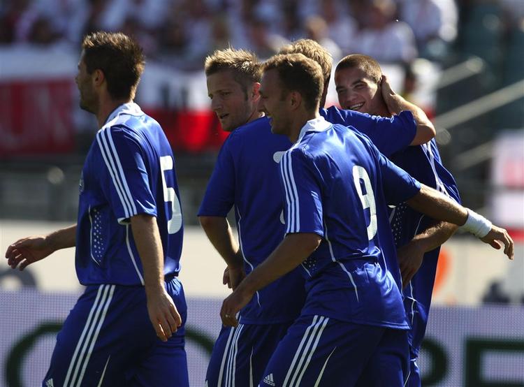Esbjergspilleren Martin Vingaard (yderst tv) scorede i sin anden landskamp. 