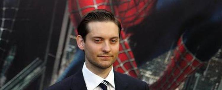 Toby McGuire poserer her i forbindelse med markedsføringen af ’Spider-Man 3’ i Berlin sidste år. Fremover spekulerer filmbranchen i at ’klone’ skuespillere, så de kun skal filmes én gang (arkivfoto). 