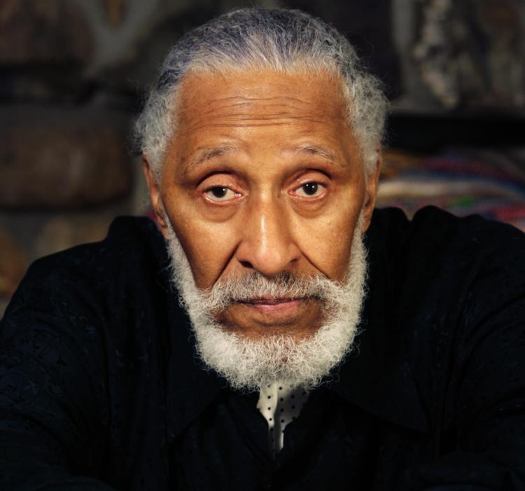 Sonny Rollins spiller med både autoritet og sødme på genudgivelsen af 'Plays for Bird', hvor de første 27 minutter er en hyldest til Charlie Parker. 