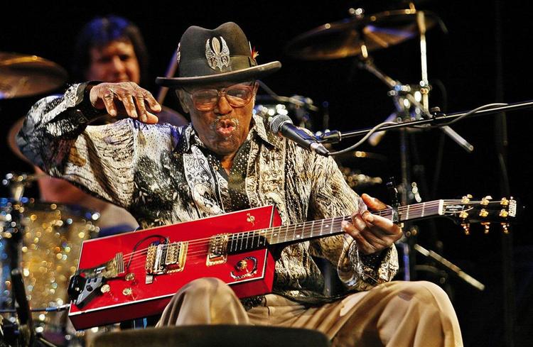 Et ikon i rockens historie er afgået ved døden. Bo Diddley blev 79 år. Arkivfoto. 