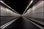 Det var i tunneldelen af Øresundsbroen, at tre biler i dag var involveret i et mindre trafikuheld. Arkivfoto. 