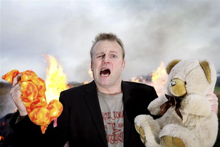 »Det er min »torch«, det er min flamme. Det er til stadighed at kunne udstille noget af hykleriet«, siger Jan Gintberg, der tilhører første generation af stand-up-komikere i Danmark, i en ny afhandling (arkivfoto) 