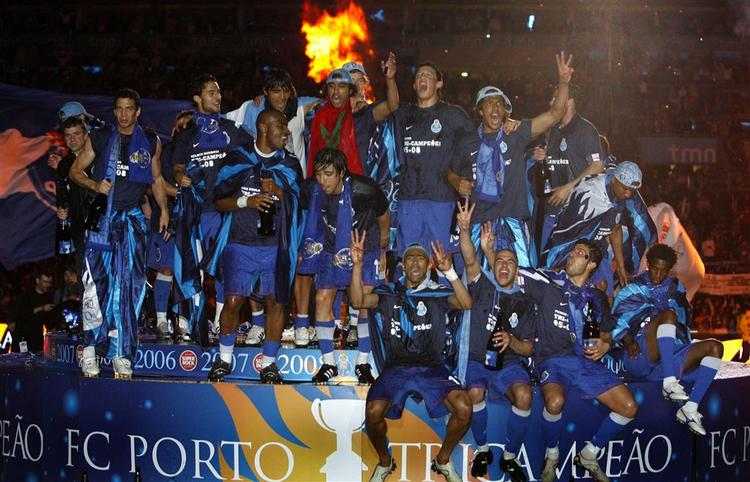 FC Porto sikrede sig i denne sæson det portugisiske mesterskab med fem runder tilbage. 