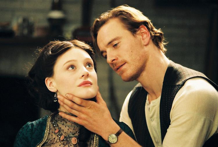 'Angel' er en film om romantik og tragedie, overklasse, krig, kærlighedsdrama og udviklingshistorie. Foto: PR-foto 