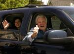 Edward Kennedy kommer sig hurtigt efter alvorlig operation. 