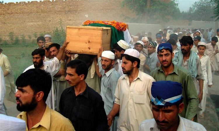 Forholdet mellem Pakistan og Washington er i fare for at blive forværret, efter et sammenstød mellem pakistanske soldater og koalitionsstyrker. 
