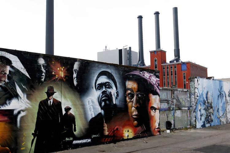 Vægmaleriet "Evolution" i Sydhavnen er et af forslagene til fredning. 