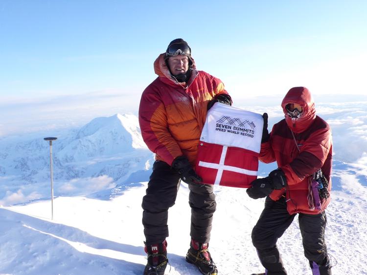 Da Henrik Kristiansen stod på toppen af Nordamerikas højeste bjerg Denali, kunne han samtidig indkassere en verdensrekord. 