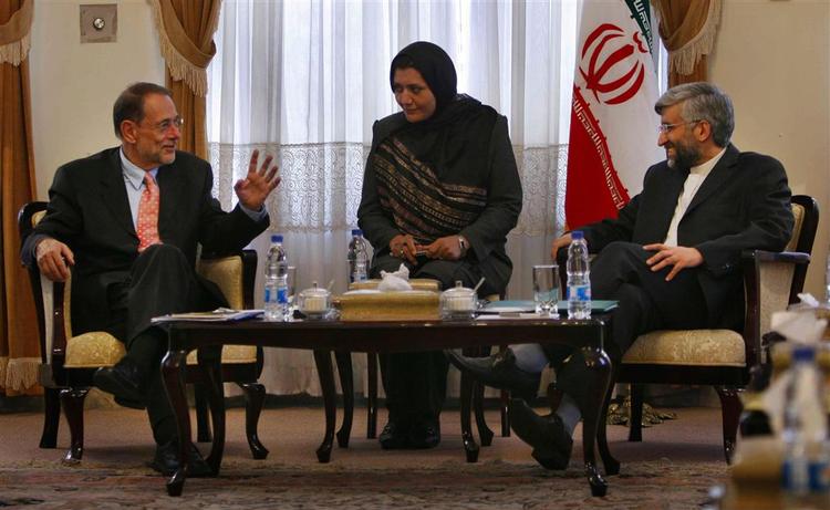 EU's udenrigspolitiske chef, Javier Solana, under mødet i dag med Irans topforhandler omkring atomspørgsmål, Saeed Jalili. 