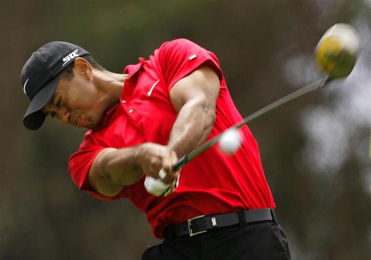 Tiger Woods sled sit knæ så meget under US Open, at han nu må holde pause i resten af 2008. 