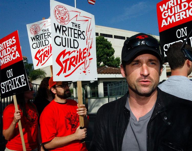 Fra november 2007 til februar i år var Hollywood lammet af en strejke blandt manuskriptforfatterne. Nu er det skuespillerne, der kan sende Tinseltown ud i en ny strejke. 
