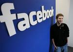 Facebook har gået sin sejrsgang, men nu skal der et nyt design til, mener firmaets ledelse. Det skal give brugerne bedre styr på, hvem der får adgang til deres personlige oplysninger. 