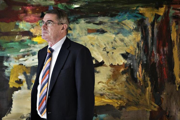 Skandalen om byggeriet af DR Byen koster bestyrelsesformand Mogens Munk-Rasmussen posten. 