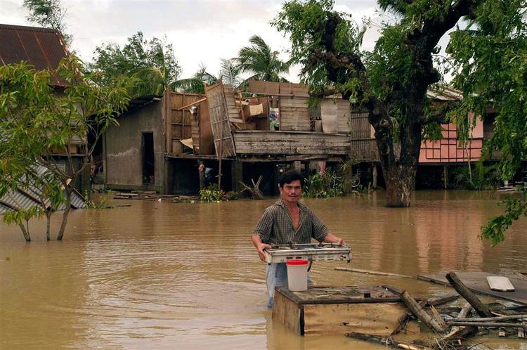 En kraftig tyfon har ramt Filippinerne og dræbt 17. Det er mindre end en måned siden, orkanen Halong ramte landet og skabte store oversvømmelser. Arkivfoto. 