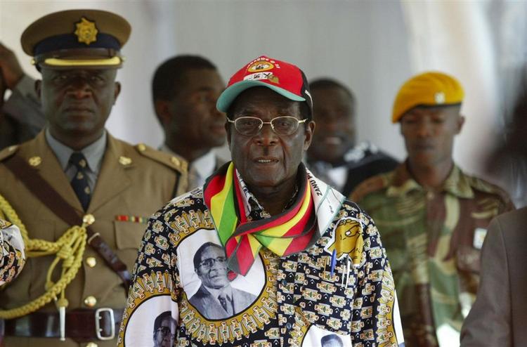 84-årige Robert Mugabe afviser at der skulle finde en voldsbølge sted op til valget på fredag. 