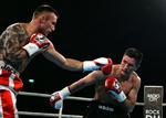 Dimitri Sartison fik mange klø i titelkampen mod Mikkel Kessler, så for en sikkerheds skyld måtte han overnatte på hospitalet. 