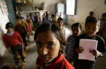 Ni-årige Kshama Tomar er en af to piger i en klasse med 20 drenge i Kolua, Indien. Billedet er fra januar. 