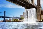 Model af kunstværket The New York City Waterfalls af Olafur Eliasson. 