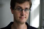 Mads Lundby Hansen, cheføkonom hos Cepos, udsætter den borgerlige tænketanks ønske om skattelettelser indtil flere er blevet arbejdsløse. 