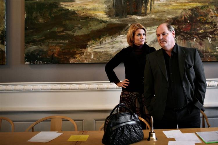 Socialdemokraternes gruppeformand, Carsten Hansen (th.) vil ikke tage initiativ til, at Jørgen Poulsen optages i Socialdemokratiet. Arkivfoto. 