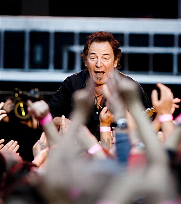 Bruce Springsteen og hans E-Street band gav en fantastisk koncert i Parken, men lyden var desværre for dårlig. 