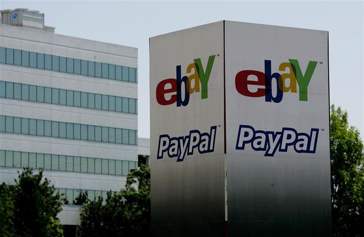 Ebay, der har hovedkontor i Californien,  er blevet dømt for at sælge kopivarer på nettet. 