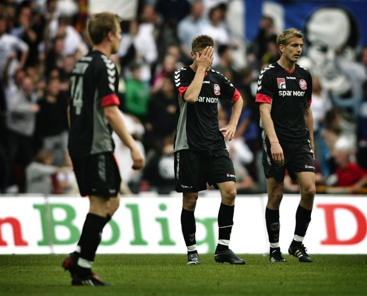 AaB spillere kan glæde sig til en tur til Bosnien eller Albanien, når de træder ind i Champions League. Arkivfoto. 