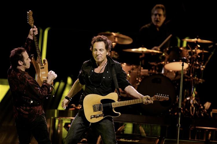 Står det til Bruce Springsteen så hedder den næste præsident i Det Hvide Hus Barack Obama. 