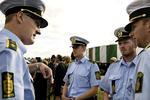 Politiet er på festivalpladsen, men har kun haft få alvorlige sager. 