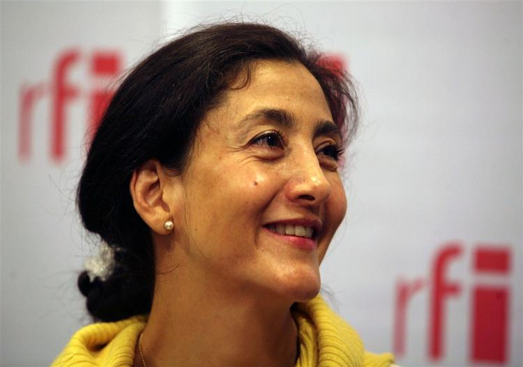 Ingrid Betancourt, der i seks år levede som gidsel hos oprørsbevægelsen Farc i i Colombias jungle, opfordrer nu ikke mindst den colombianske regering til at indstille hade-retorikken overfor bevægelsen. 