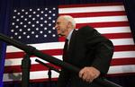 McCain er en flink mand, der ikke er meget for at fortælle folk, at de ikke længere har indflydelse på hans valgkamp. 