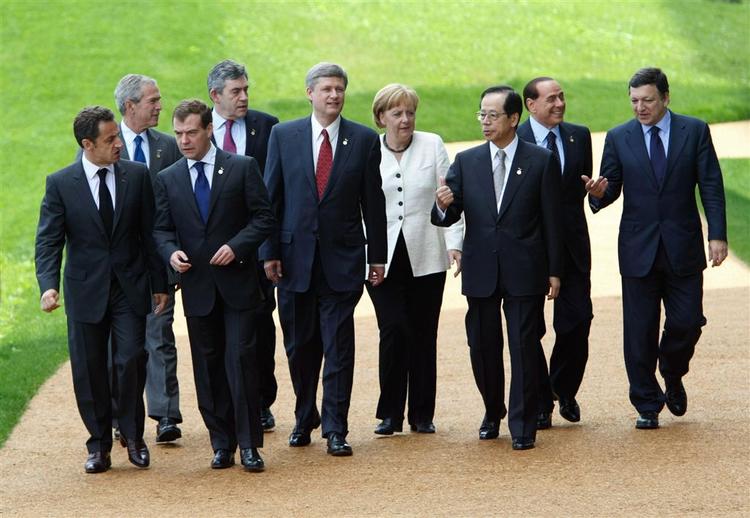 G8-landenes ledere er enige om en erklæring, der blandt andet sætter mål for reducering af CO2. 