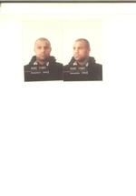 Den 30-årige Hassan Mohammad El-Souki, der er dømt for indsmugling af 45,5 kilo kokain i Danmark, er i dag flygtet fra fire betjente under sin mors begravelse i Brøndby. Fangen er nu efterlyst i hele landet. 
