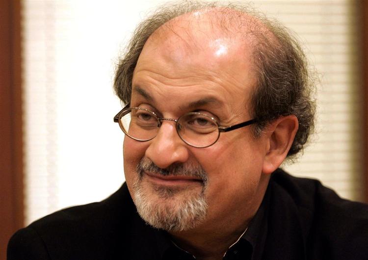 Salman Rushdie er med i opløbet om Best of Bookers-prisen, der bliver givet på baggrund af stemmer fra offentligheden. 
