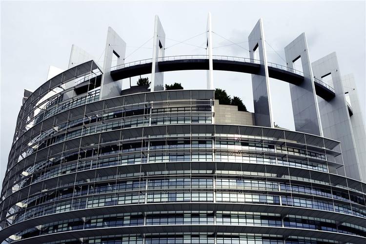 Europaparlamentet i Strasbourg er truet af asbest. 