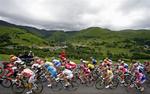 TOUR DE FRANCE CYCLING 