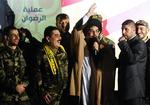 Hizbollah-bevægelsens leder, Hassan Nasrallah sammen med de fem libasere. 